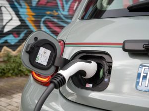 batterie fiat 500 électrique : durée de vie et entretien